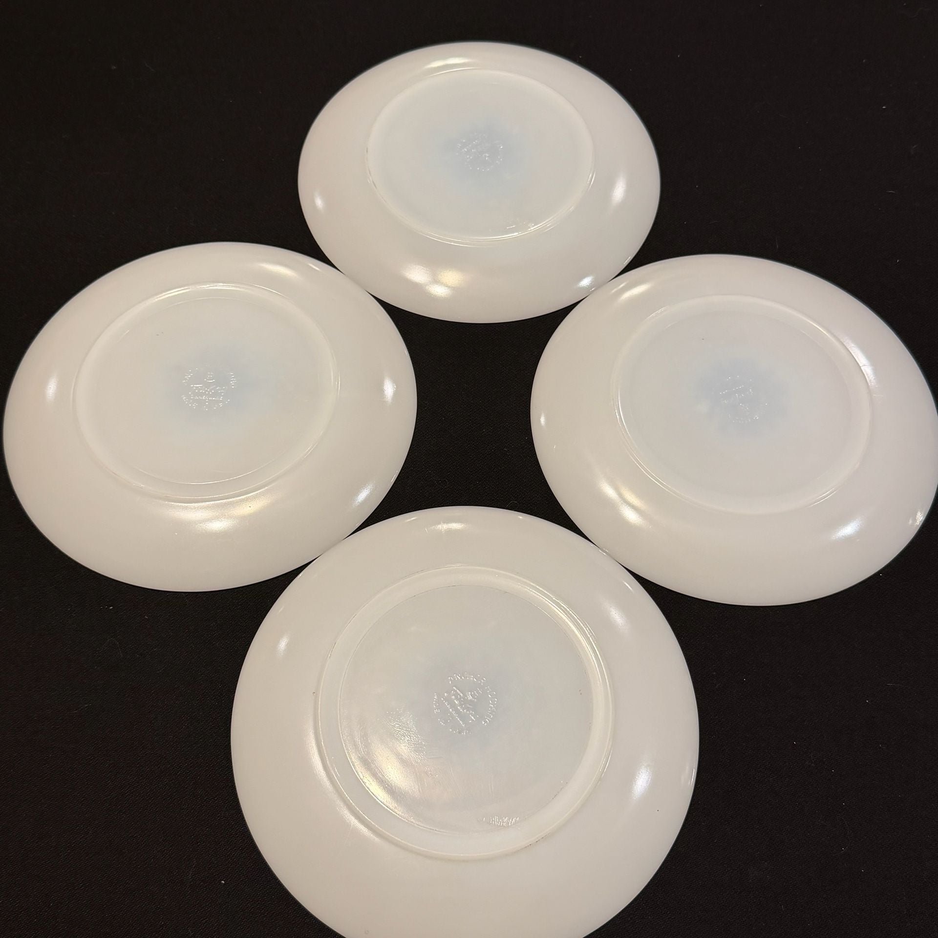 Anchor Hocking Blue Mosaic 10” Plates Set of 4 4