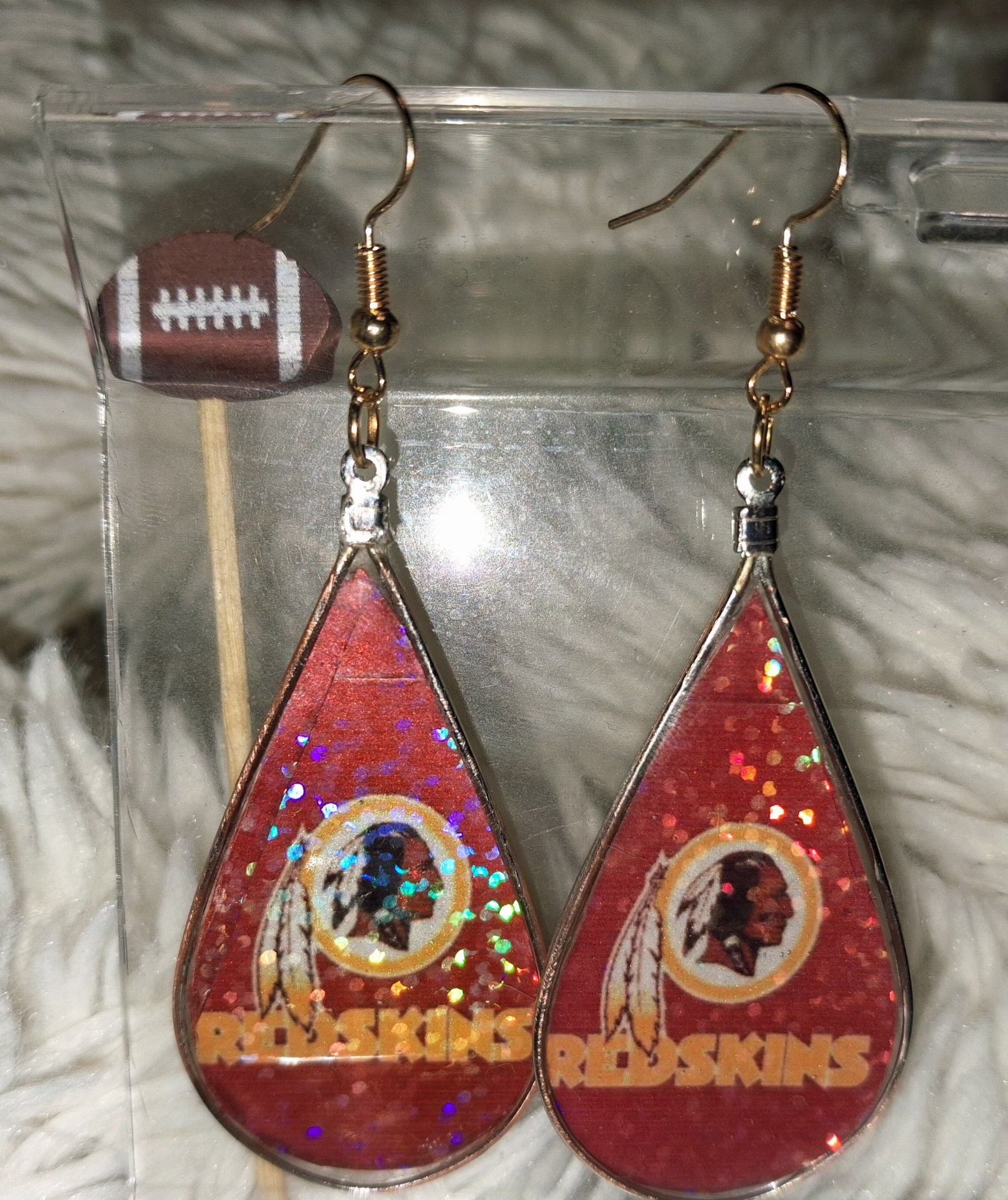 Washington Redskins Handmade Teardrop Resin Glitter Dangle Earrings 4