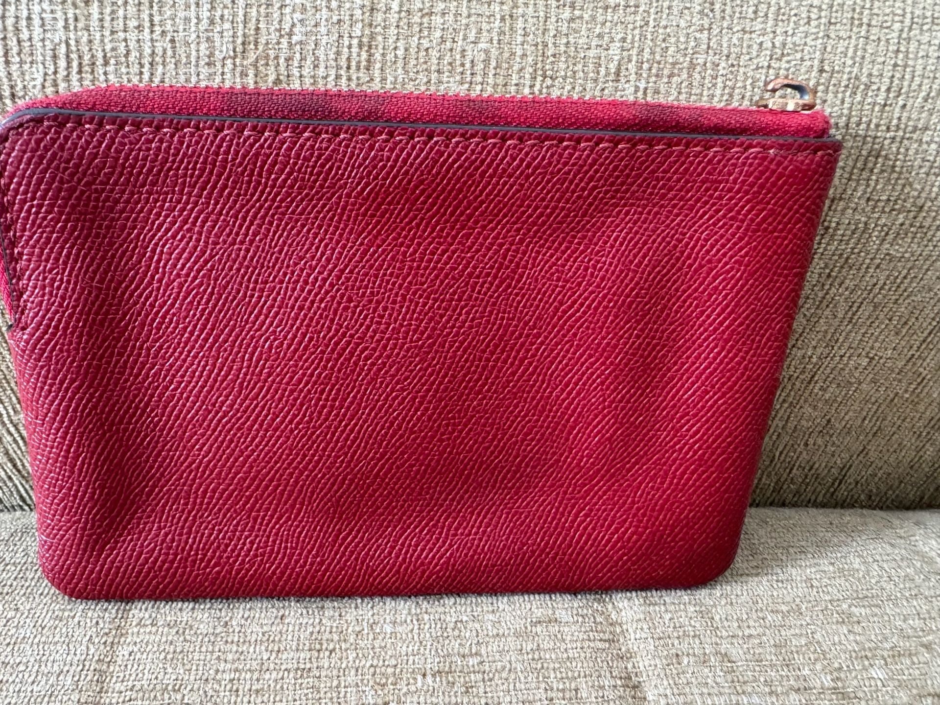 Authentic Coach Corner Zip Leather Wristlet 7
