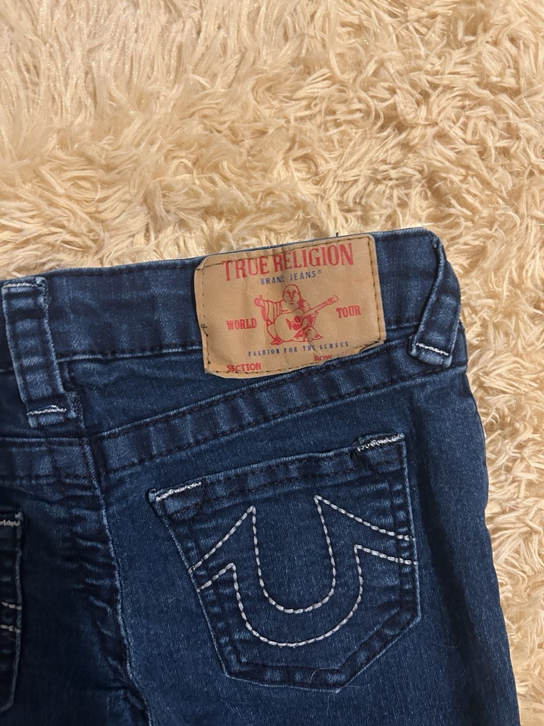 True Religion Geno Relaxed Slim Size 4 Dark Denim Jeans 7