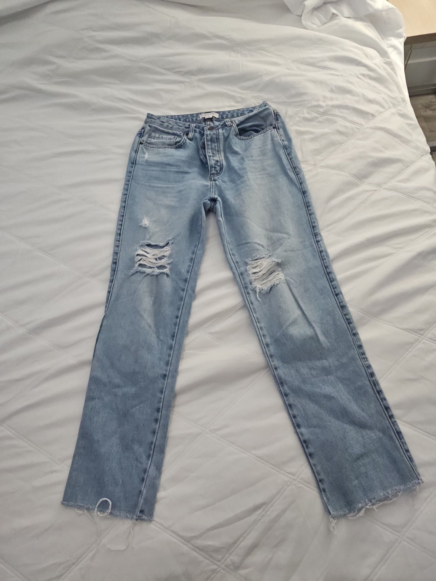 O'Neill Jeans Size 28 Light Wash Distressed Raw Hem Straight 2