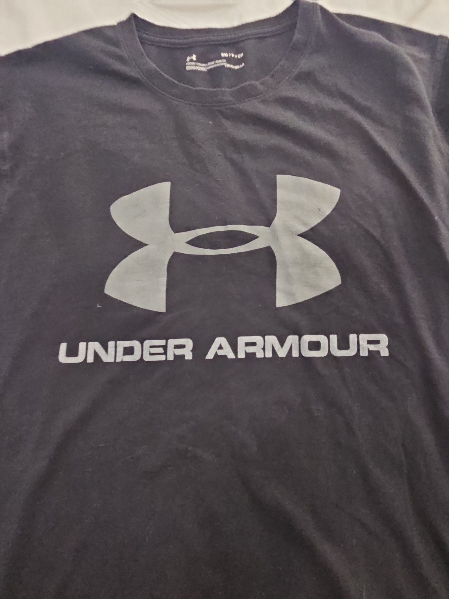 Under Armour T-Shirt Size S Black Heatgear Logo Short Sleeve 3