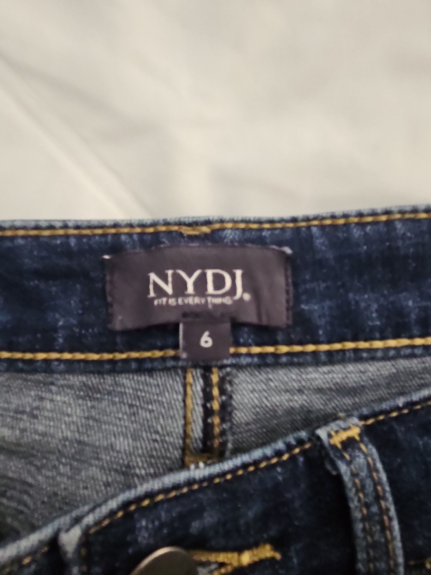 NYDJ Margot Girlfriend Jeans Size 6 Dark Wash Denim 3