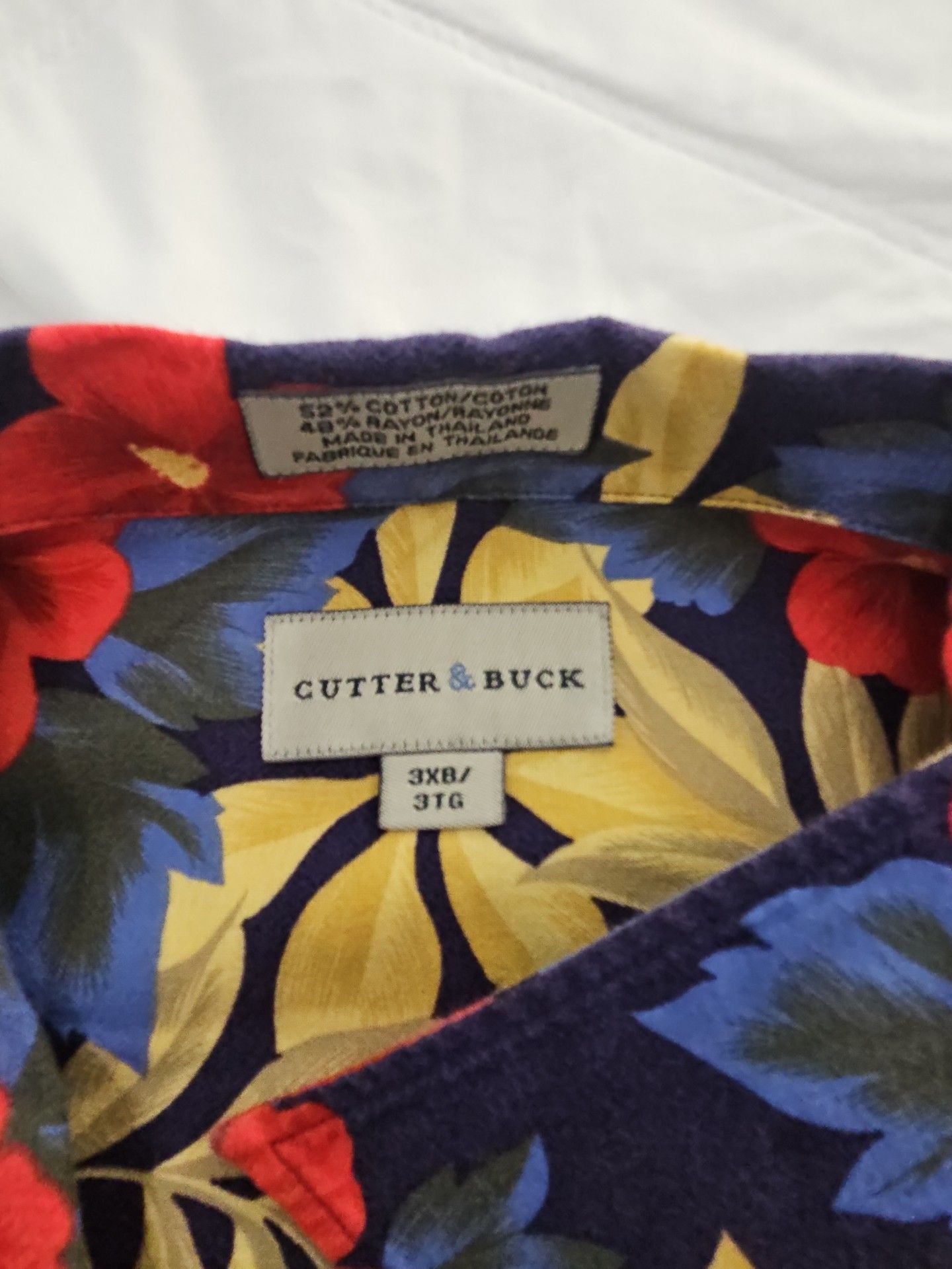 Cutter & Buck Floral Hawaiian Shirt Size 3XB Blue Red Yellow 3