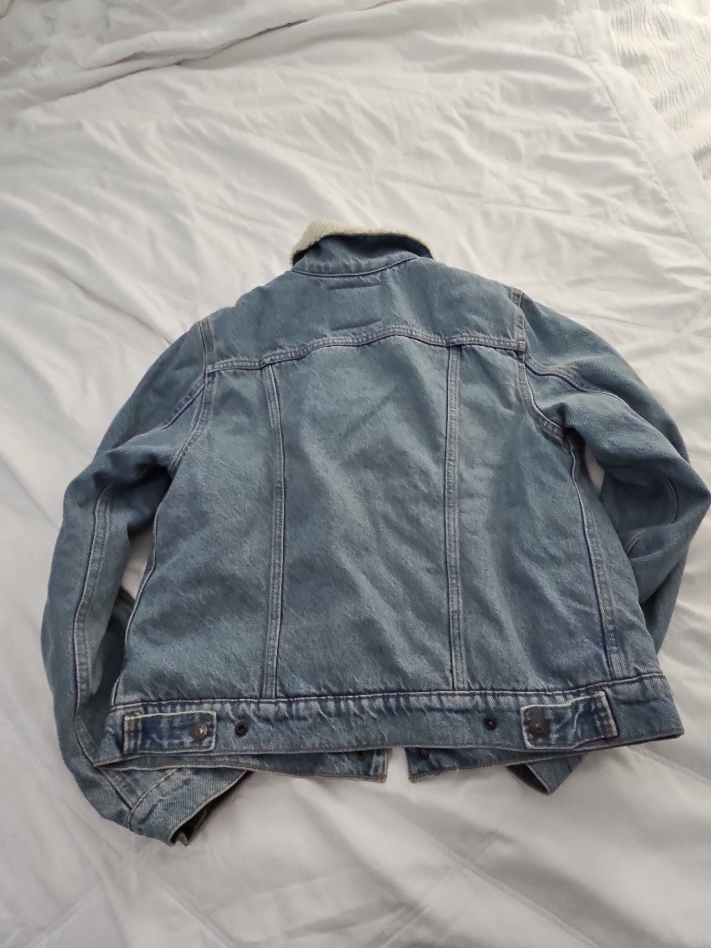 Levi's Trucker Jacket Size M Blue Sherpa Lined Denim Jean 4