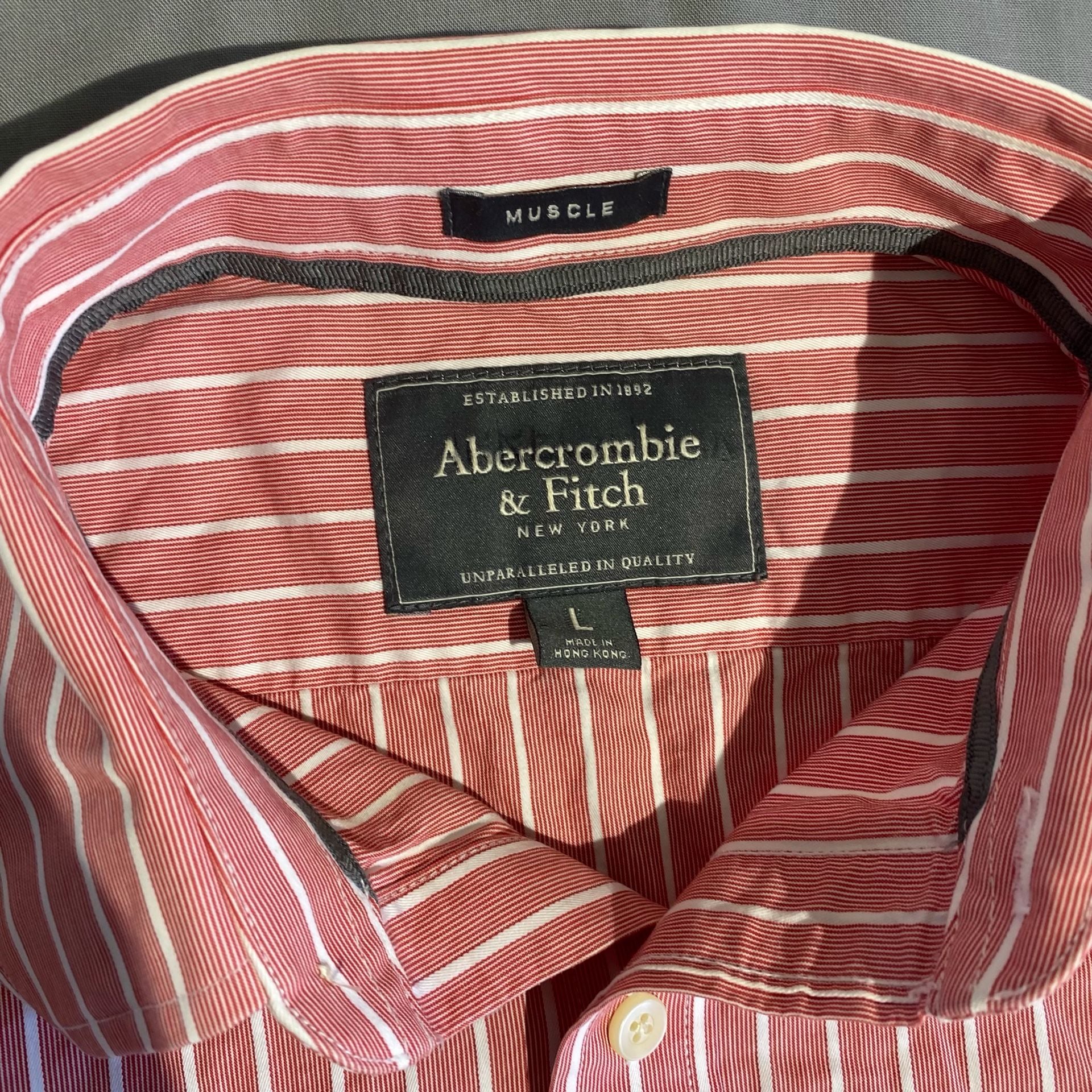 Abercrombie & Fitch Muscle Button Up Shirt Size L Red White Stripe 4