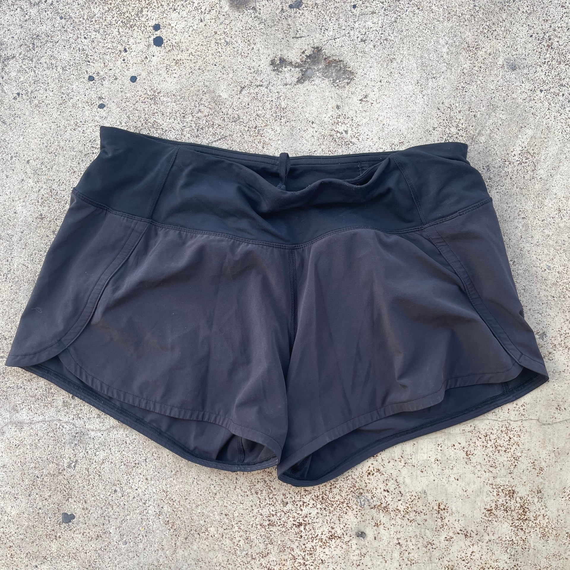 Lululemon Women's Black Athletic Shorts 3