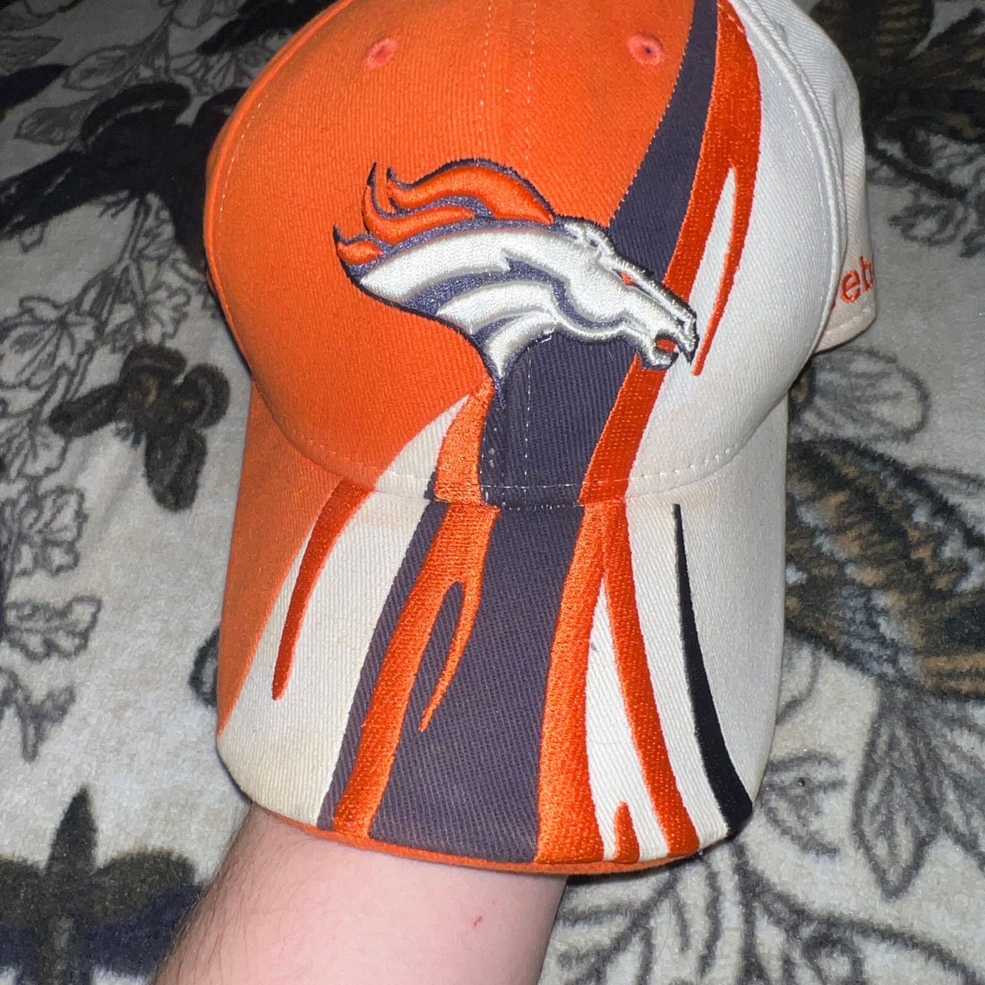 NFL Reebok Steelers/Broncos Team Logo Caps Set 5