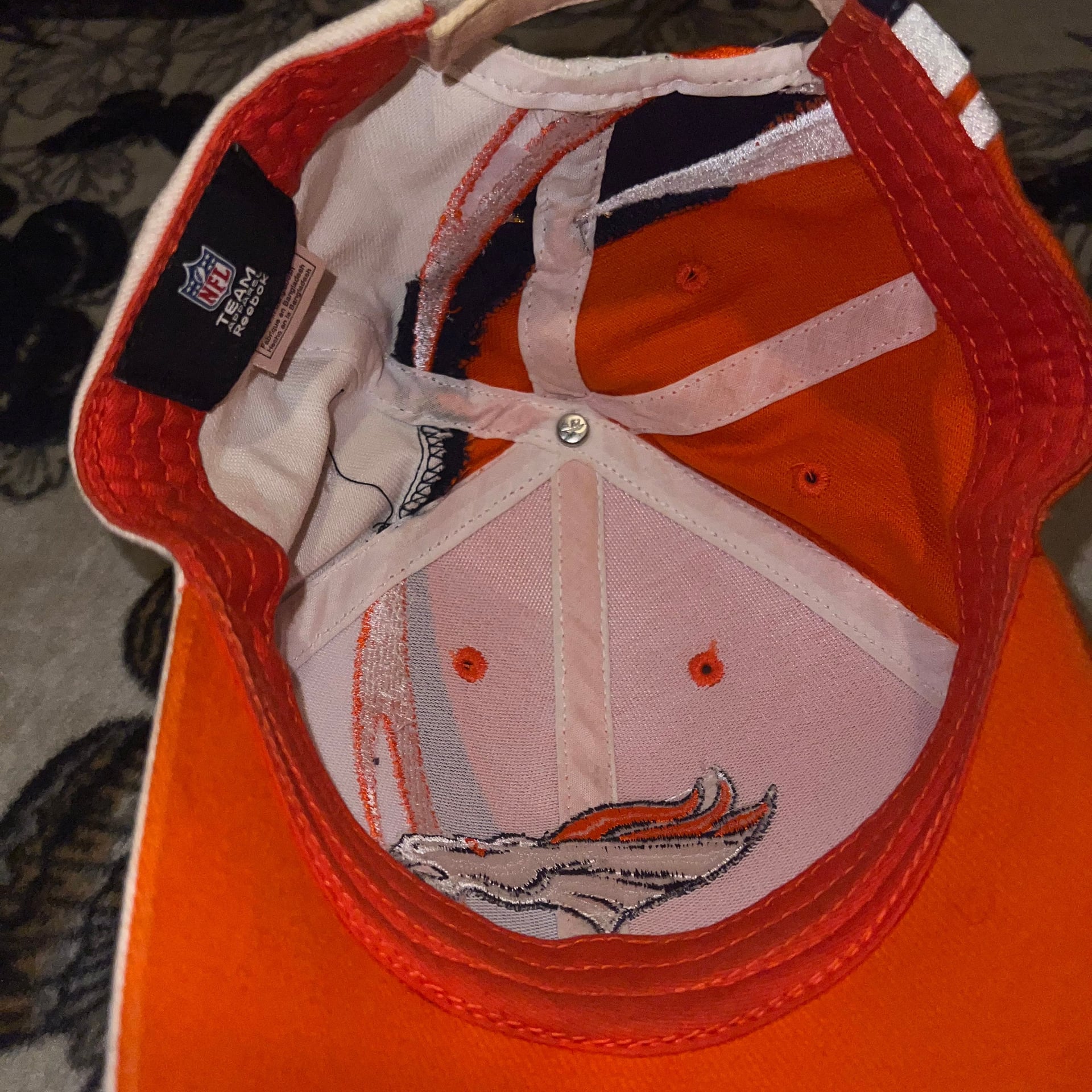NFL Reebok Steelers/Broncos Team Logo Caps Set 8
