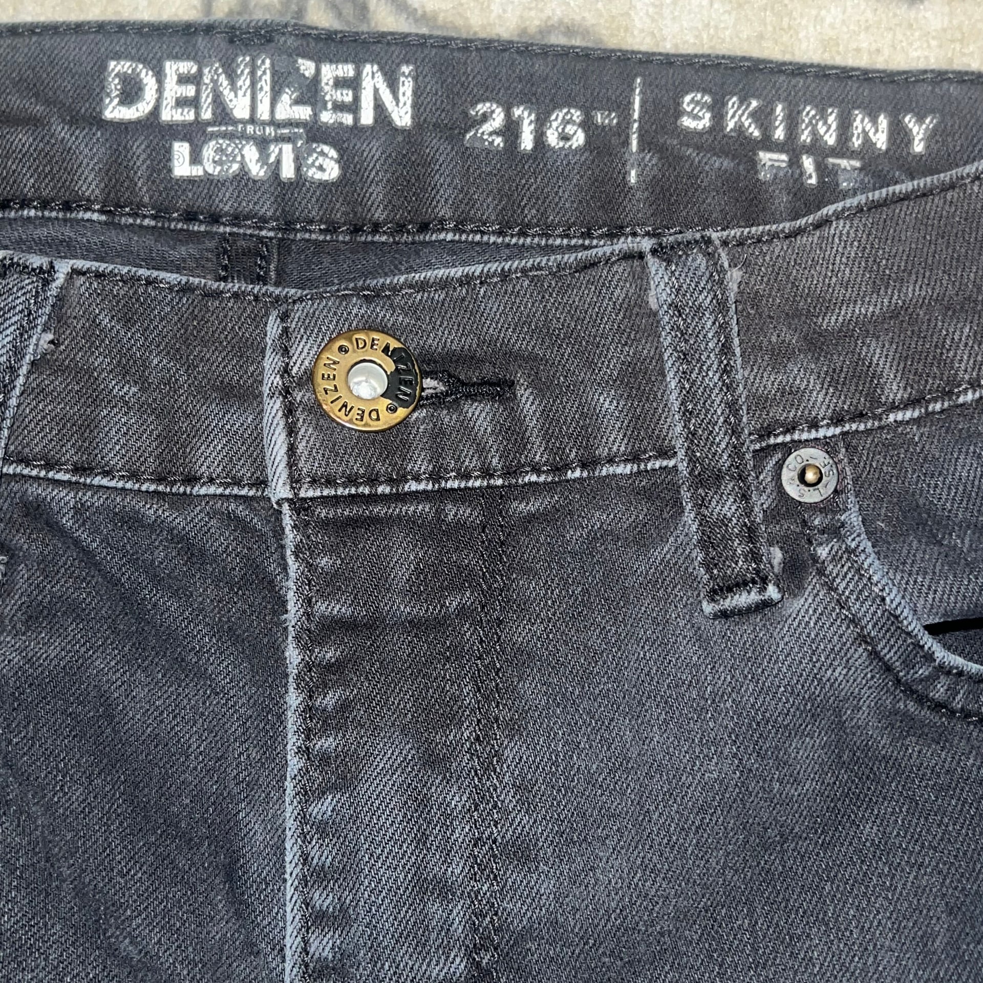 Denizen Levi's 216 Skinny Faded Black Jeans 2