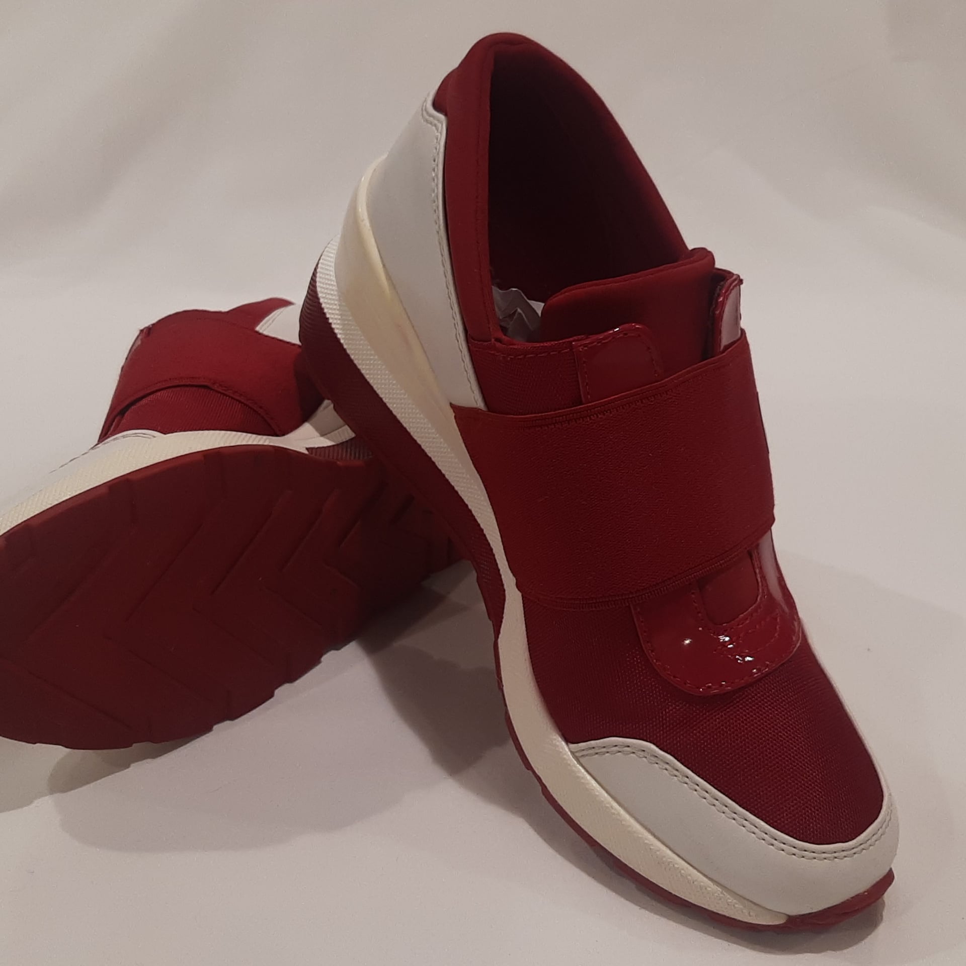 Michael KORS COSMO BRANDY MK LOGO ELASTIC STRAP SLIP ON Sneakers 9 I LOVE SHOES 8