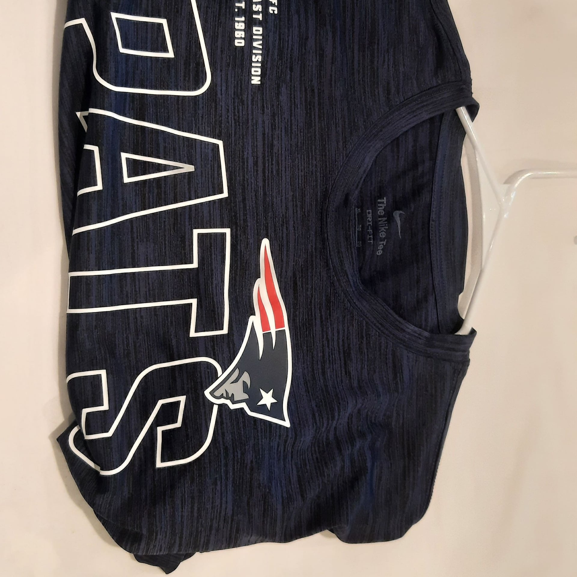 Nike Men's New England Patriots Football Velocity Arch T-Shirt Blue Size S 5