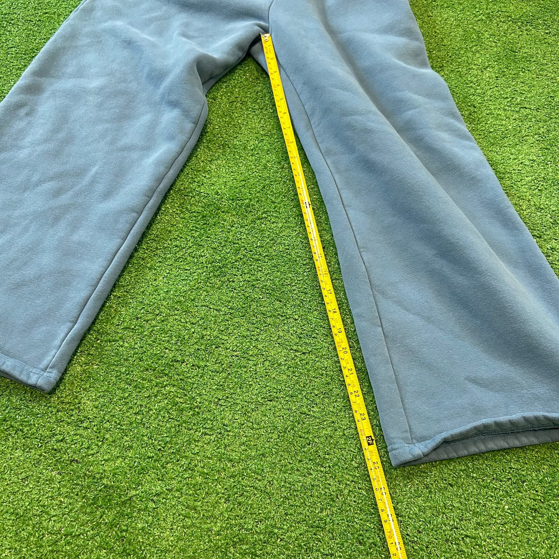 Casual Blue Wide-Leg baggy thick heavy weight Sweatpants 11 inch leg opening 4