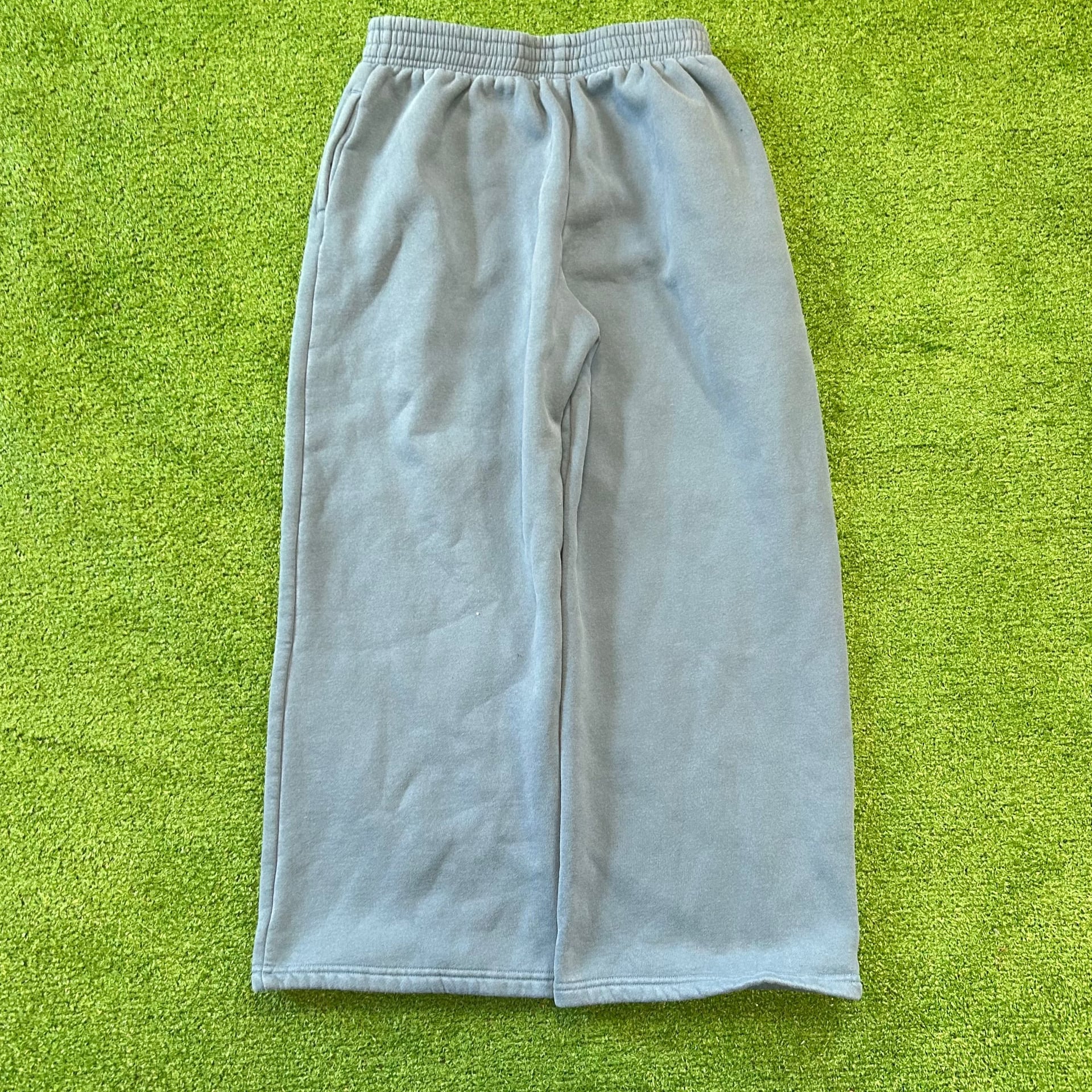 Casual Blue Wide-Leg baggy thick heavy weight Sweatpants 11 inch leg opening 2