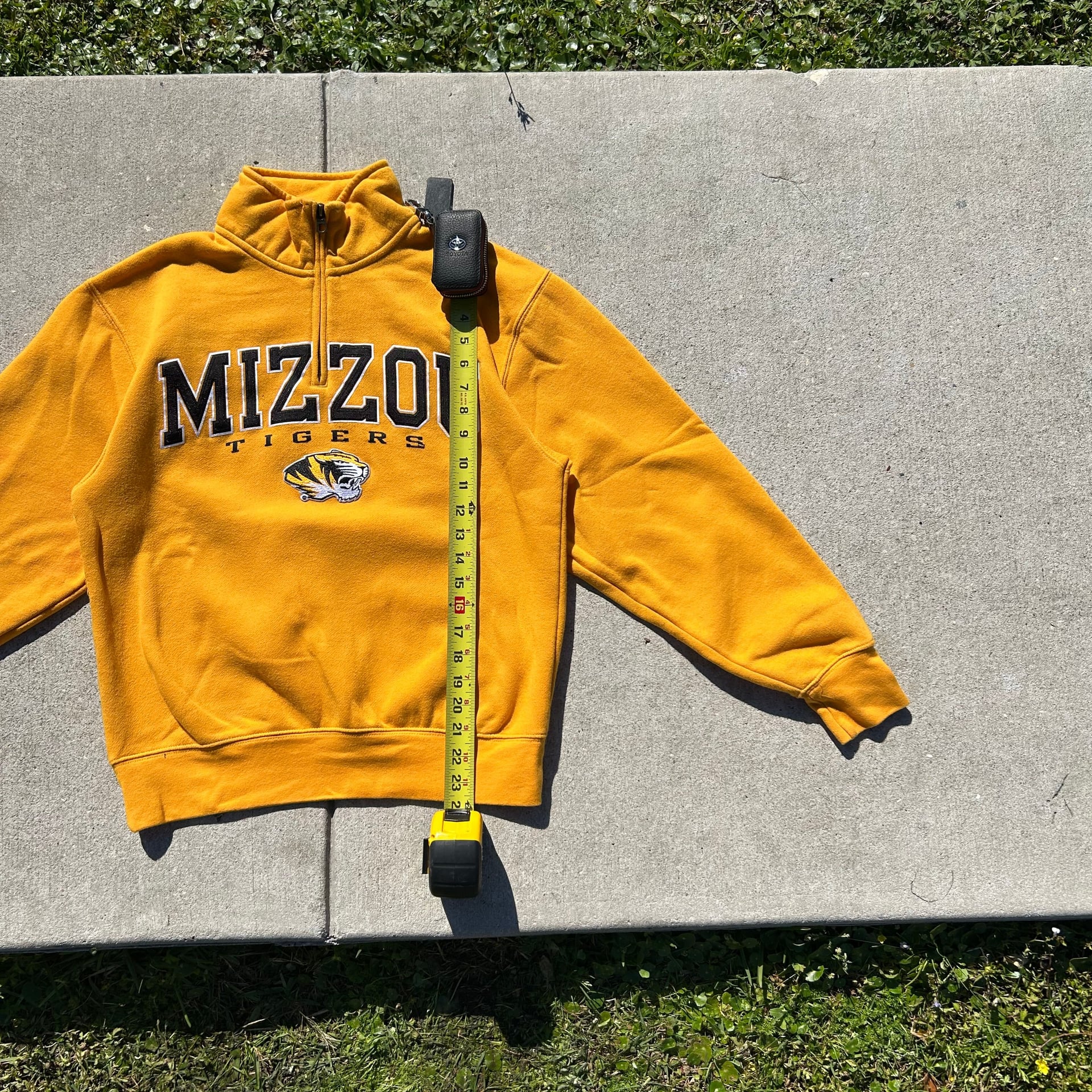 Vintage Mizzou Tiger University Yellow Sweatshirt S 2