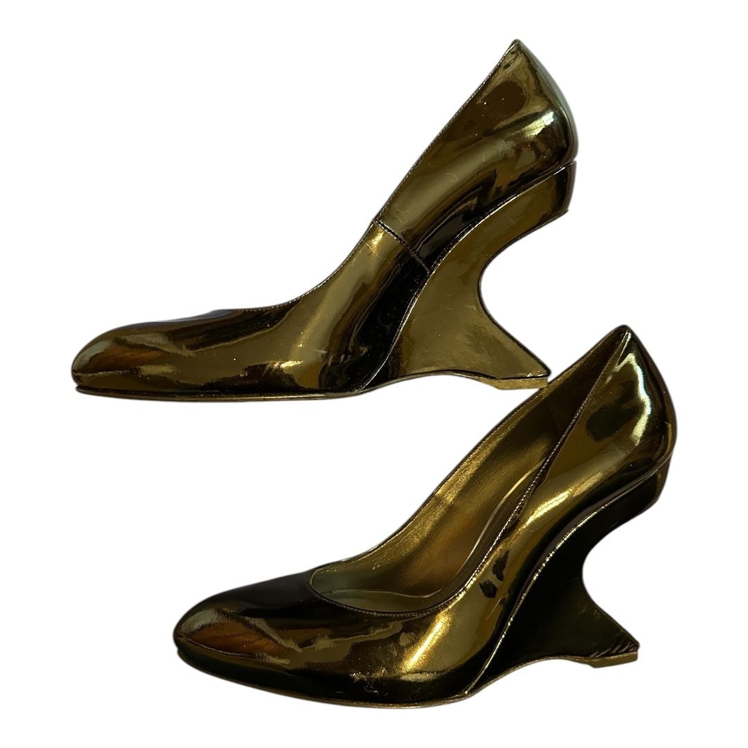 Stuart Weitzman Black Patent Leather 4”Stone Wedge Heels Size 9M Retail $398 5