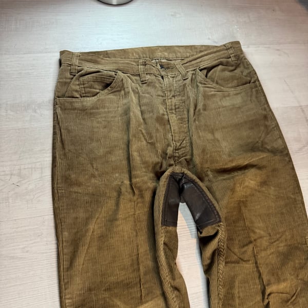 👖RARE Vintage Levi’s BIG E Corduroy Pants – Rare & Rugged! 👖