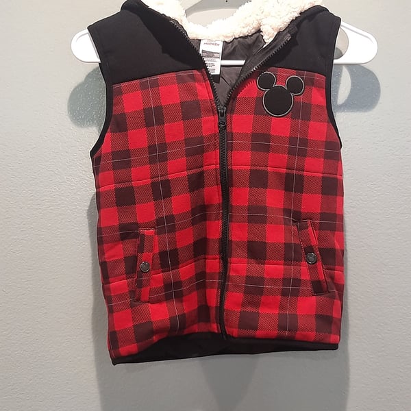 Disney Junior Mickey, lined vest for kids. 7 years. Hood with mouseears.