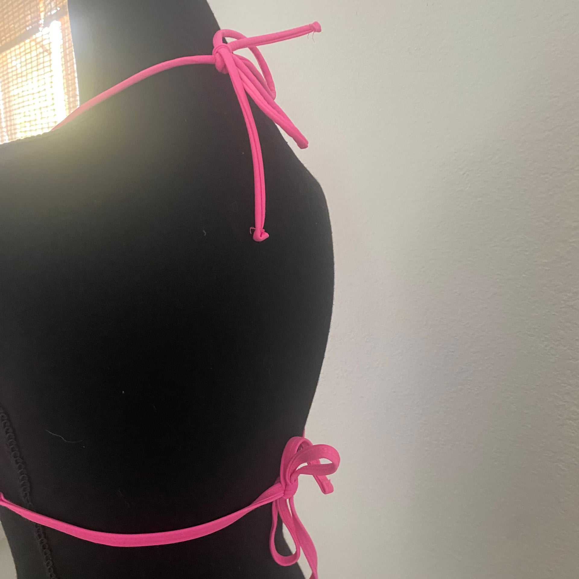 Ocean Pacific OP Triangle Padded Top size 15/16 Thin Strap Halter and Back Tie Closure 3