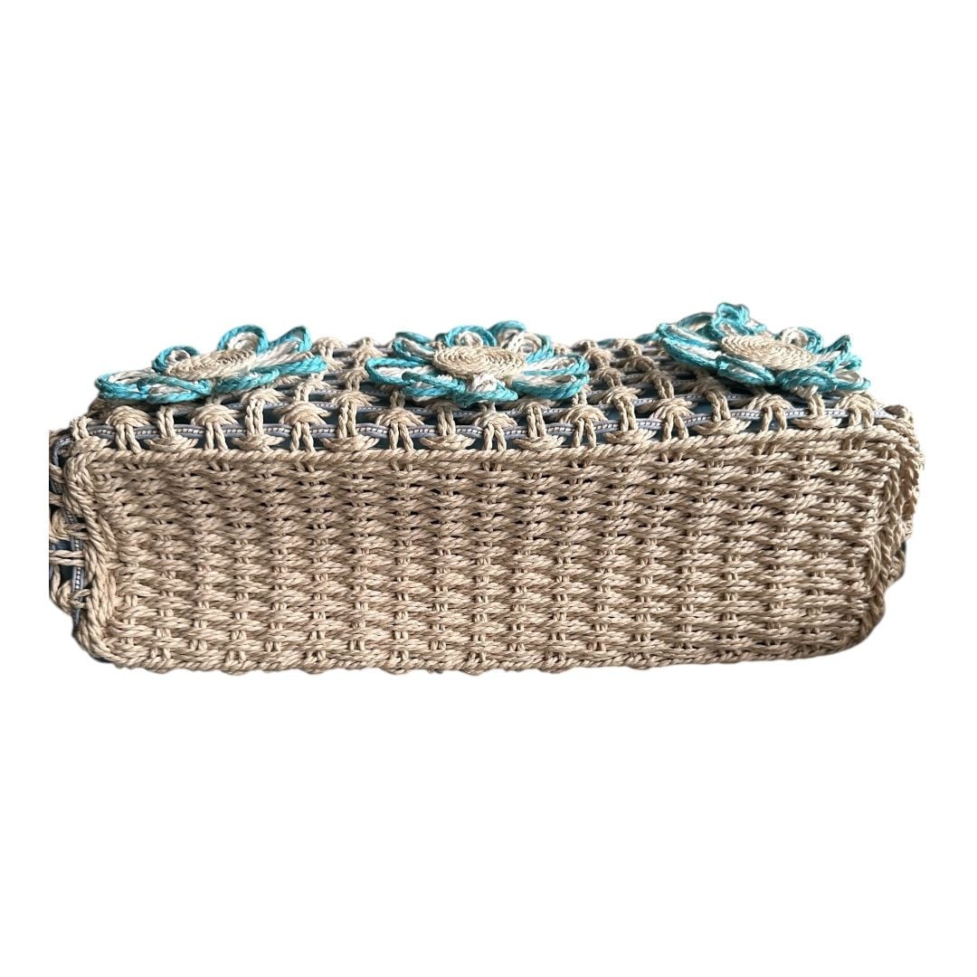 Pretty Spring Crochet Handbag, NWOT 13” x 8” x 4” Zipper Closure 4