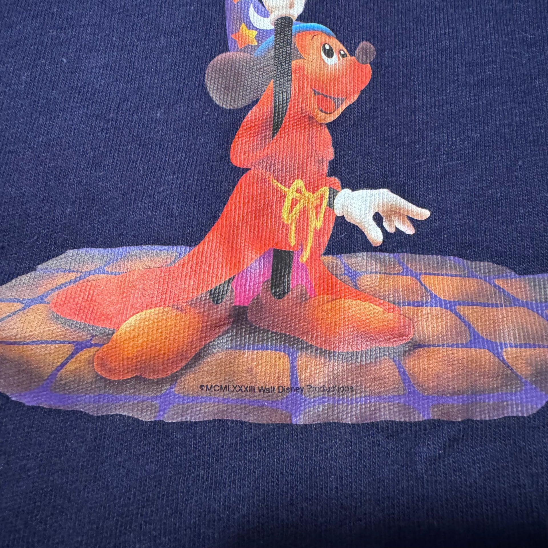 Vintage THE DISNEY CHANNEL T shirt Disney Mickey 1983 pocket M 2