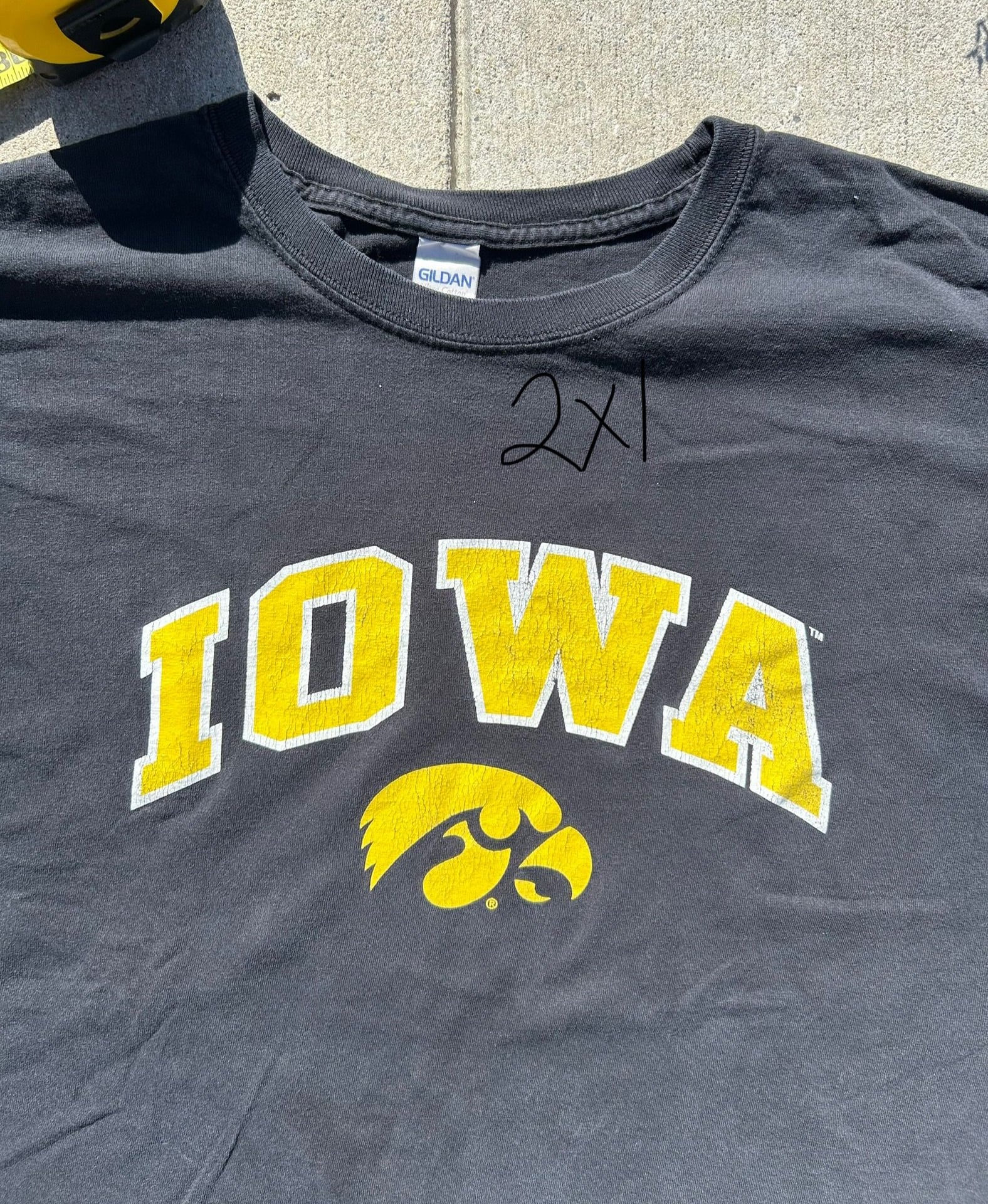 Vintage Iowa Hawkeyes Long sleeve 2000s Black Medium Retro College Football 5