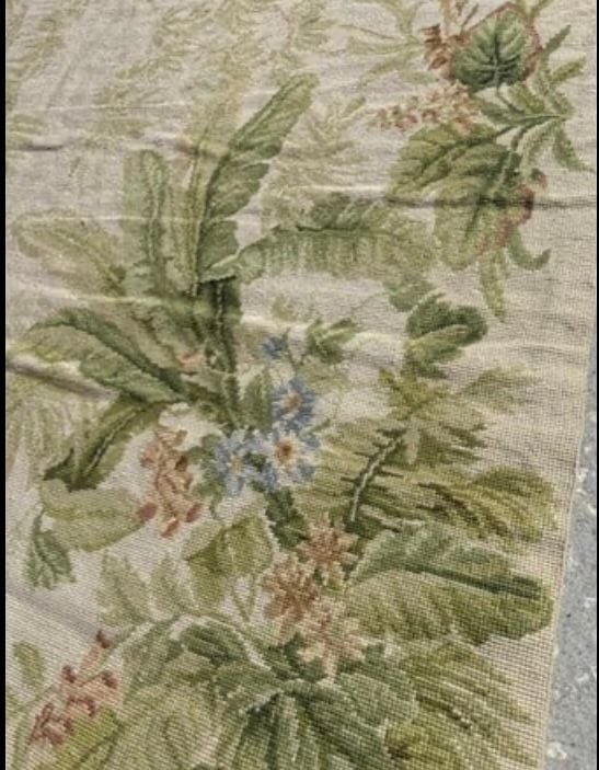 Needlepoint Hand Stitched Palm Tree Design Rug 4’ by 6’ Borders Intact Great Color 2