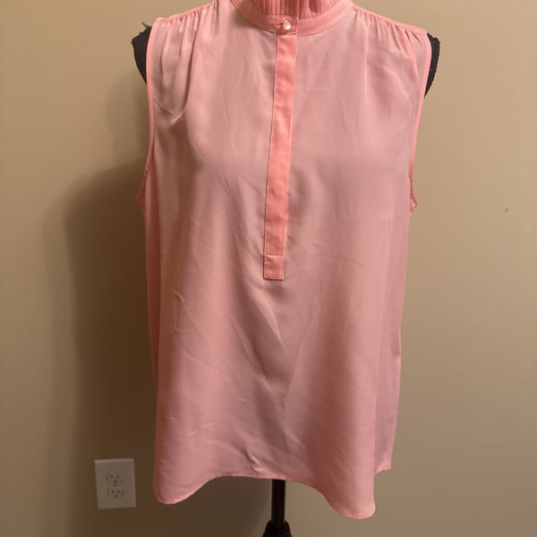 Pink Sleeveless Blouse with Pleated Collar