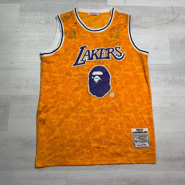 Rare 1996–97 Bape x Mitchell & Ness Lakers Jersey - LeBron #23
