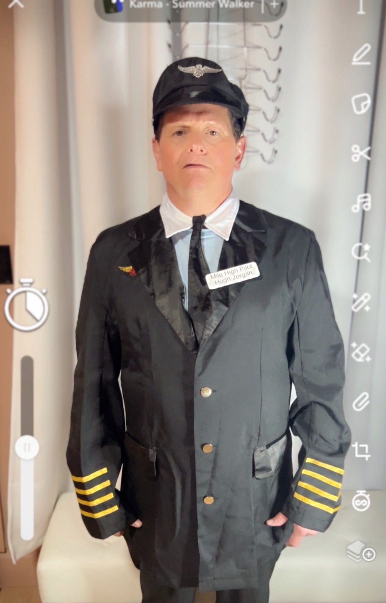 Pilot costume 2