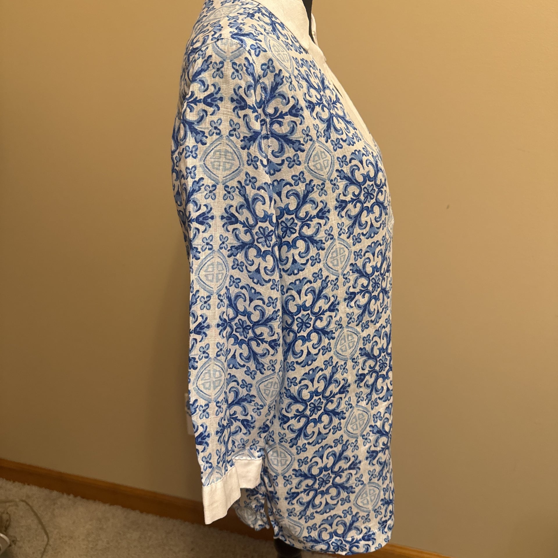 Isaac Mizrahi Linen Woman's Coastal Blue 3/4 Sleeve V-Neck Top ~ Size: Large 3