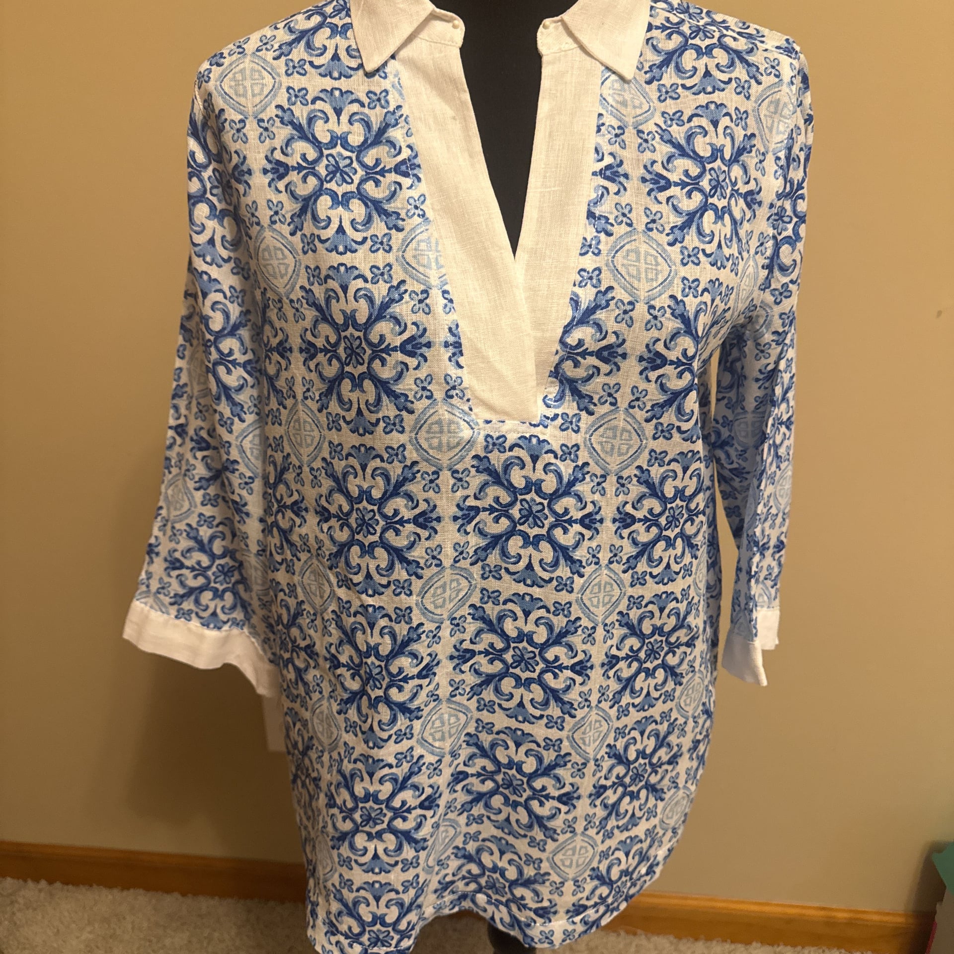 Isaac Mizrahi Linen Woman's Coastal Blue 3/4 Sleeve V-Neck Top ~ Size: Large 1