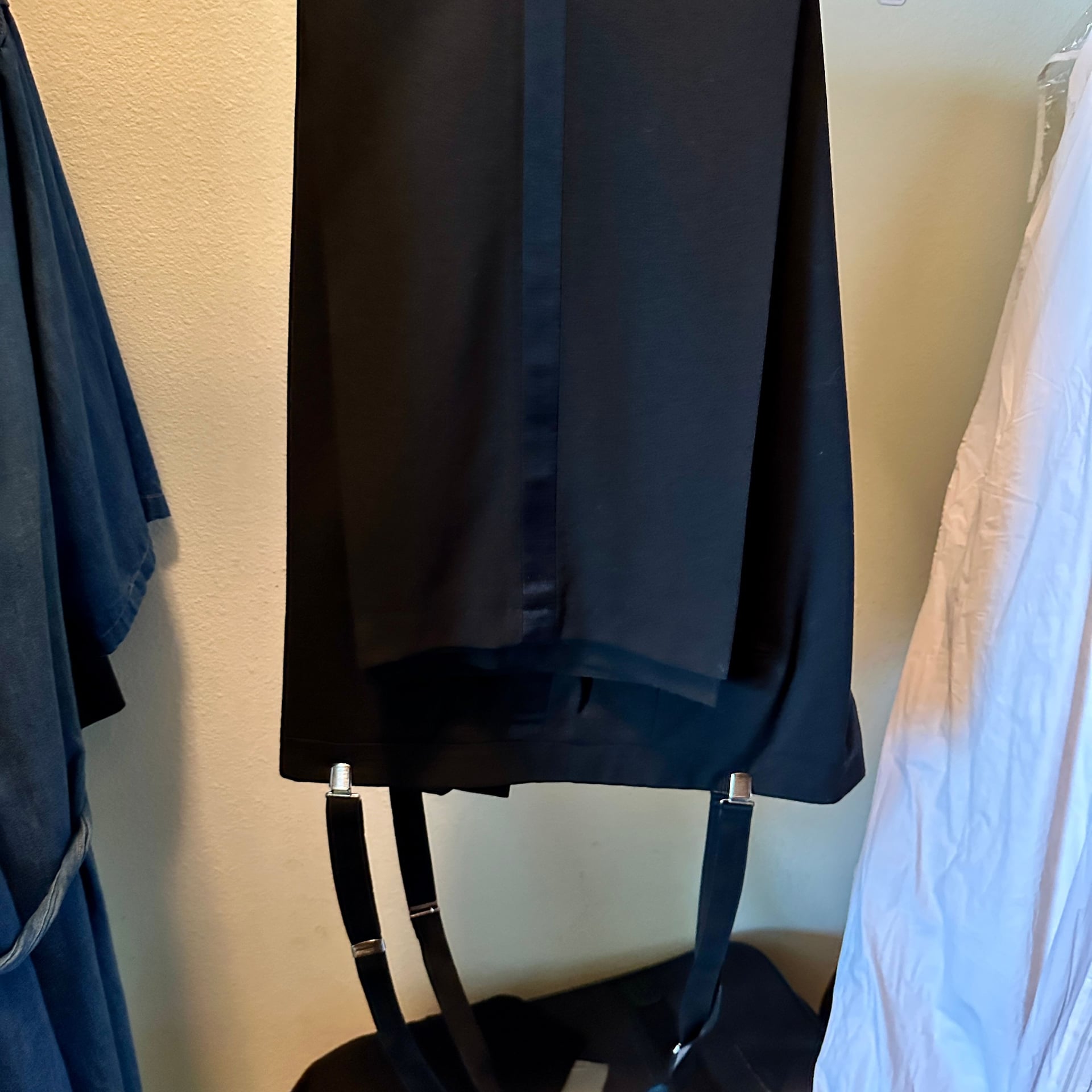 Black 3-piece Tuxedo + shirt & all accessories 3