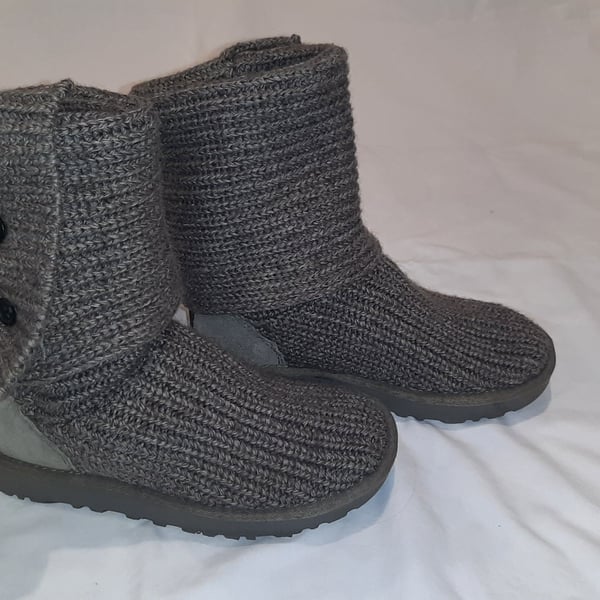 Knit Fold-Over Buttoned Ankle Boots - Charcoal