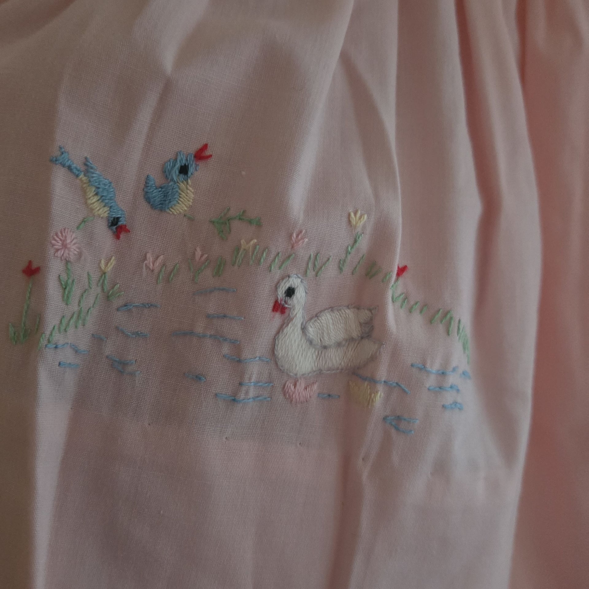 Vintage - CHERUBS - Baby Girl - Pink Embroidered Duck/Bird Lace Dress - Size 0-3 mon. 2