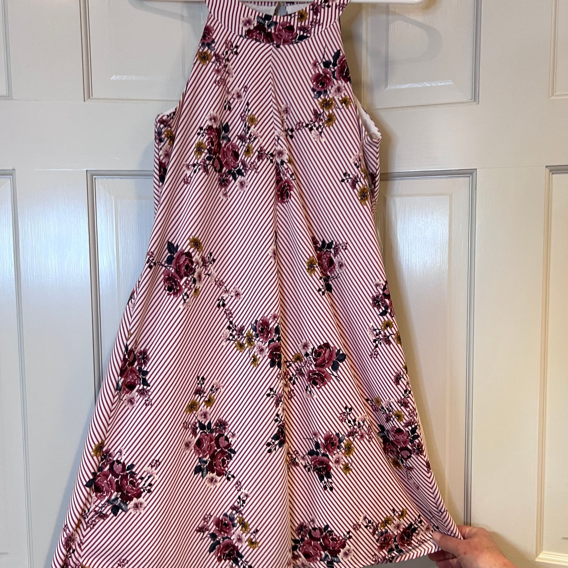 Three Pink Hearts Dress Sleeveless Woman's Large Pink 2