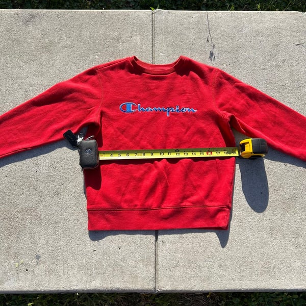 Champion Red Crewneck Sweatshirt L