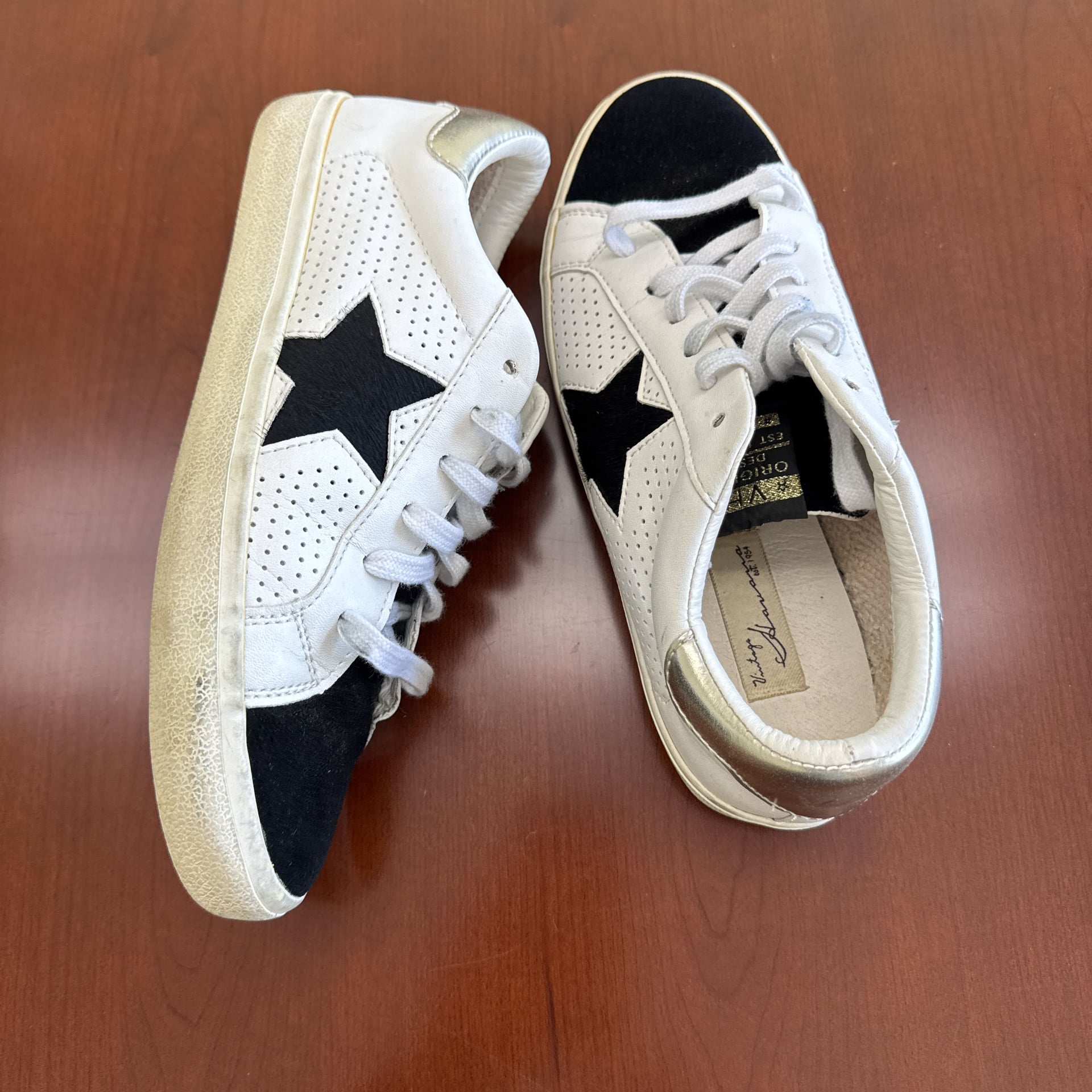 Steve Madden 6
