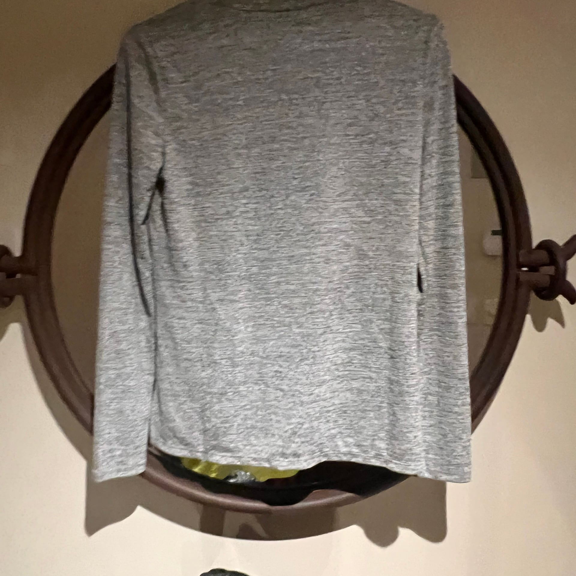 Banana Republic Women's Top LUXESPUN Long Sleeve T-Shirt Medium Scoop Neck 4