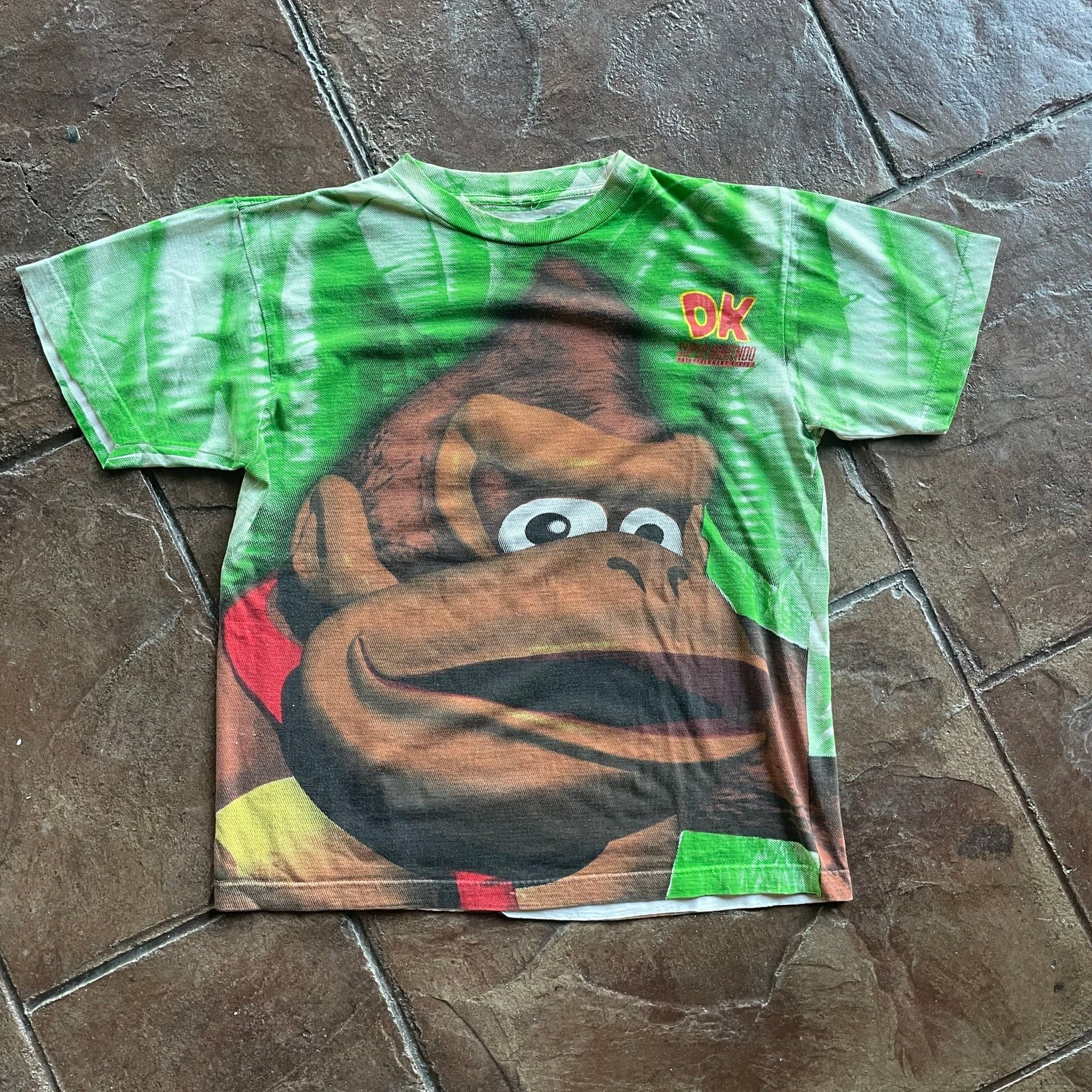 Vintage Donkey Kong Graphic T-Shirt 1