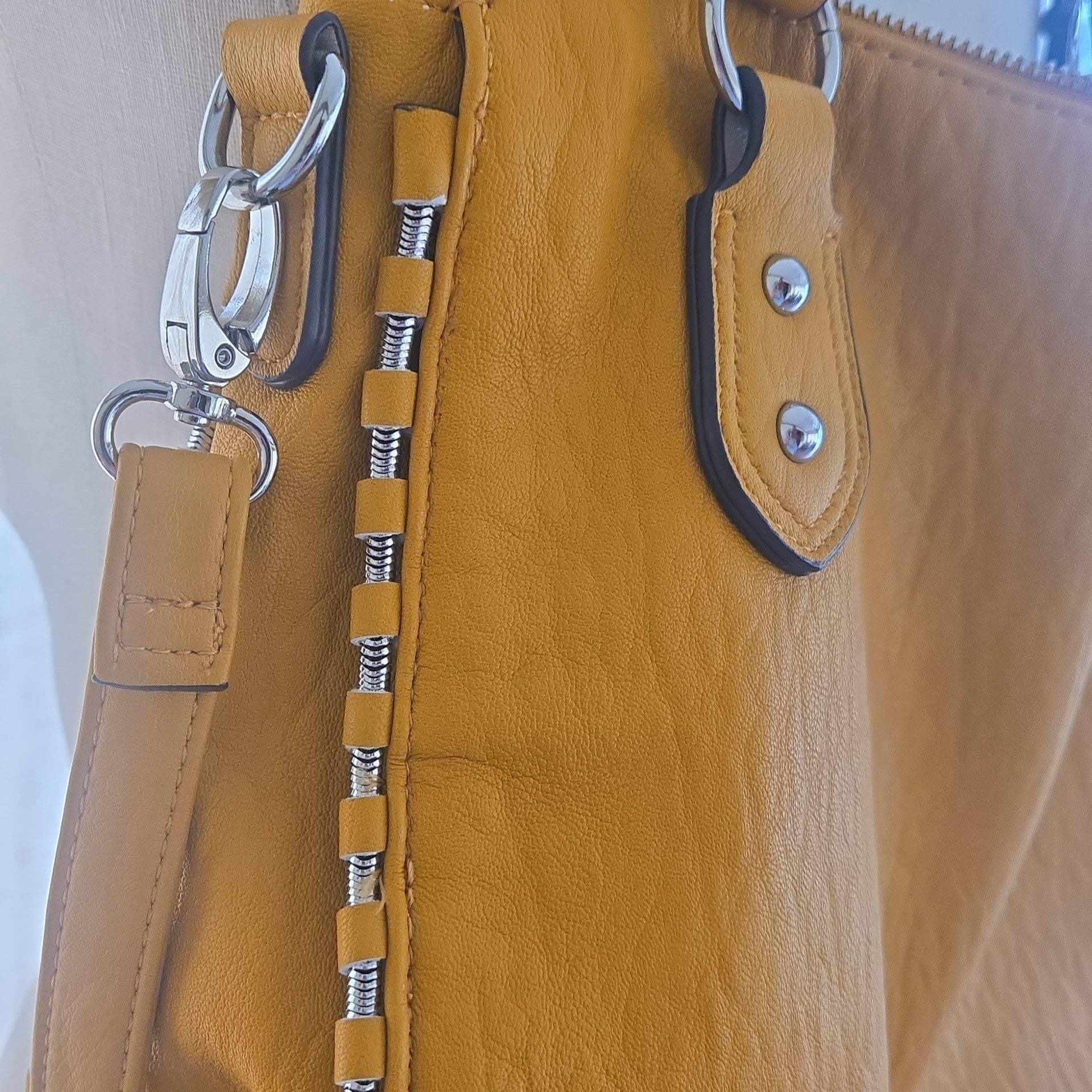 Super nice - JESSICA SIMPSON handbag - yellow 4