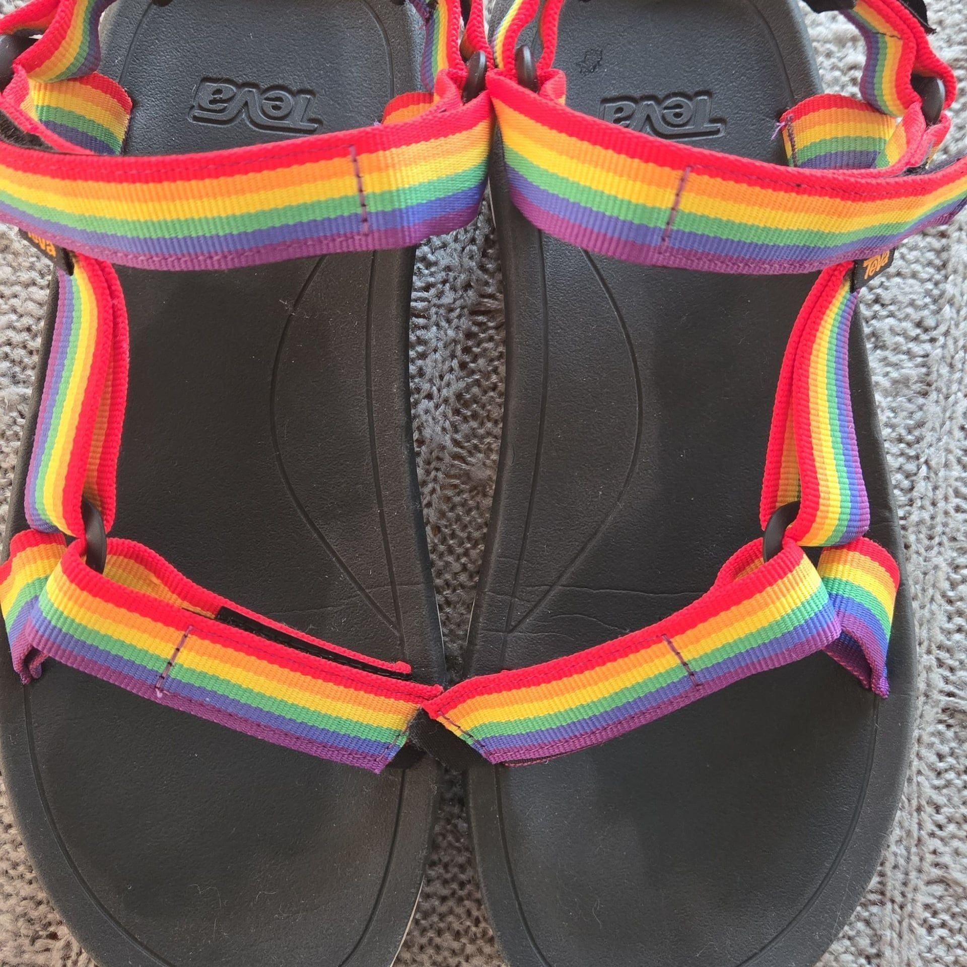 TEVA - Sandals - Size 7 1