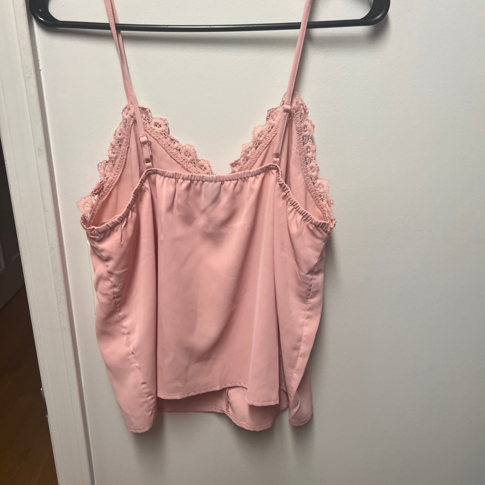 Frenchy Eyelash Lace Trim Cami Top 3