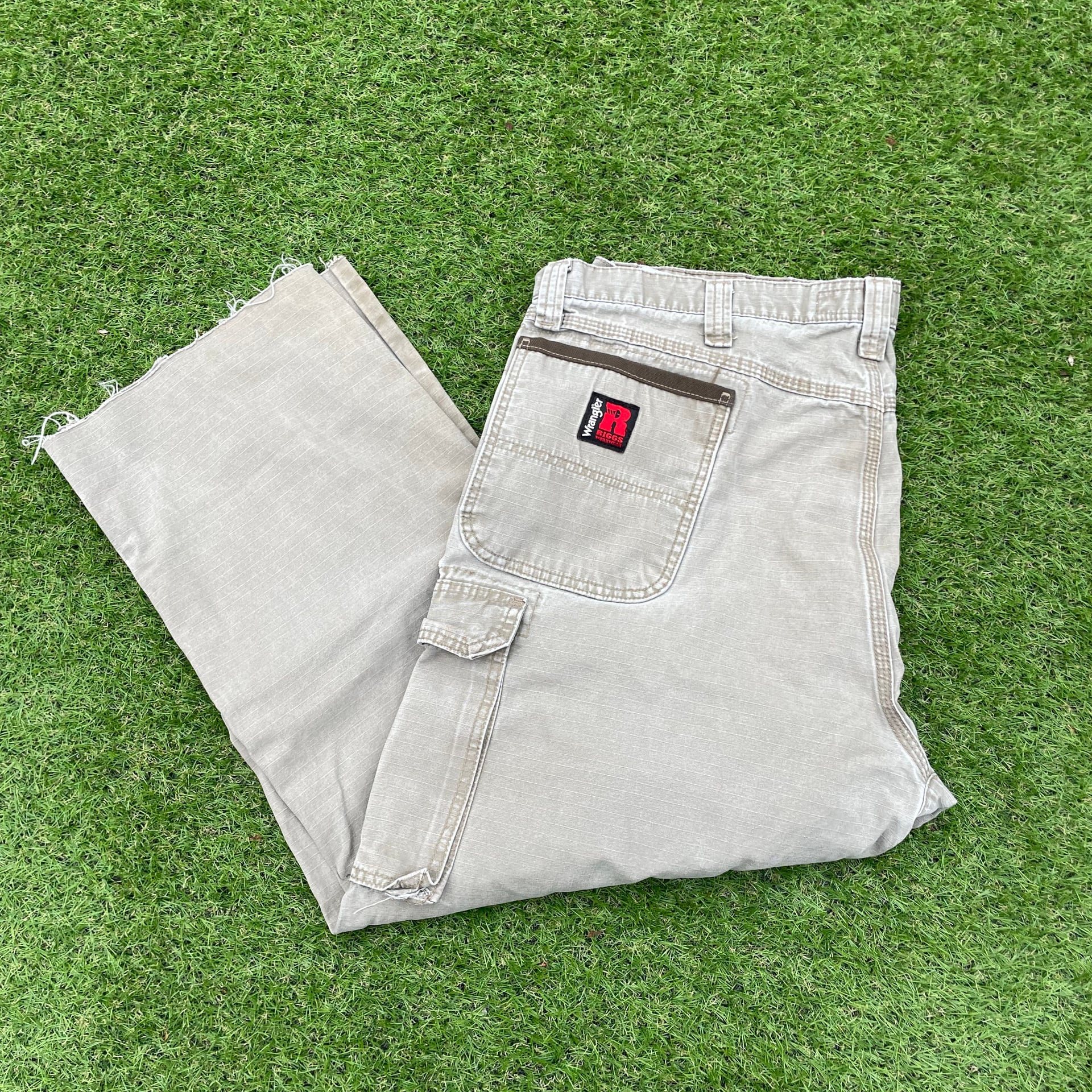 Wrangler Riggs Pants 42x30 Tan Beige Khaki Rip Stop Work Wear WorkWear Leather 1