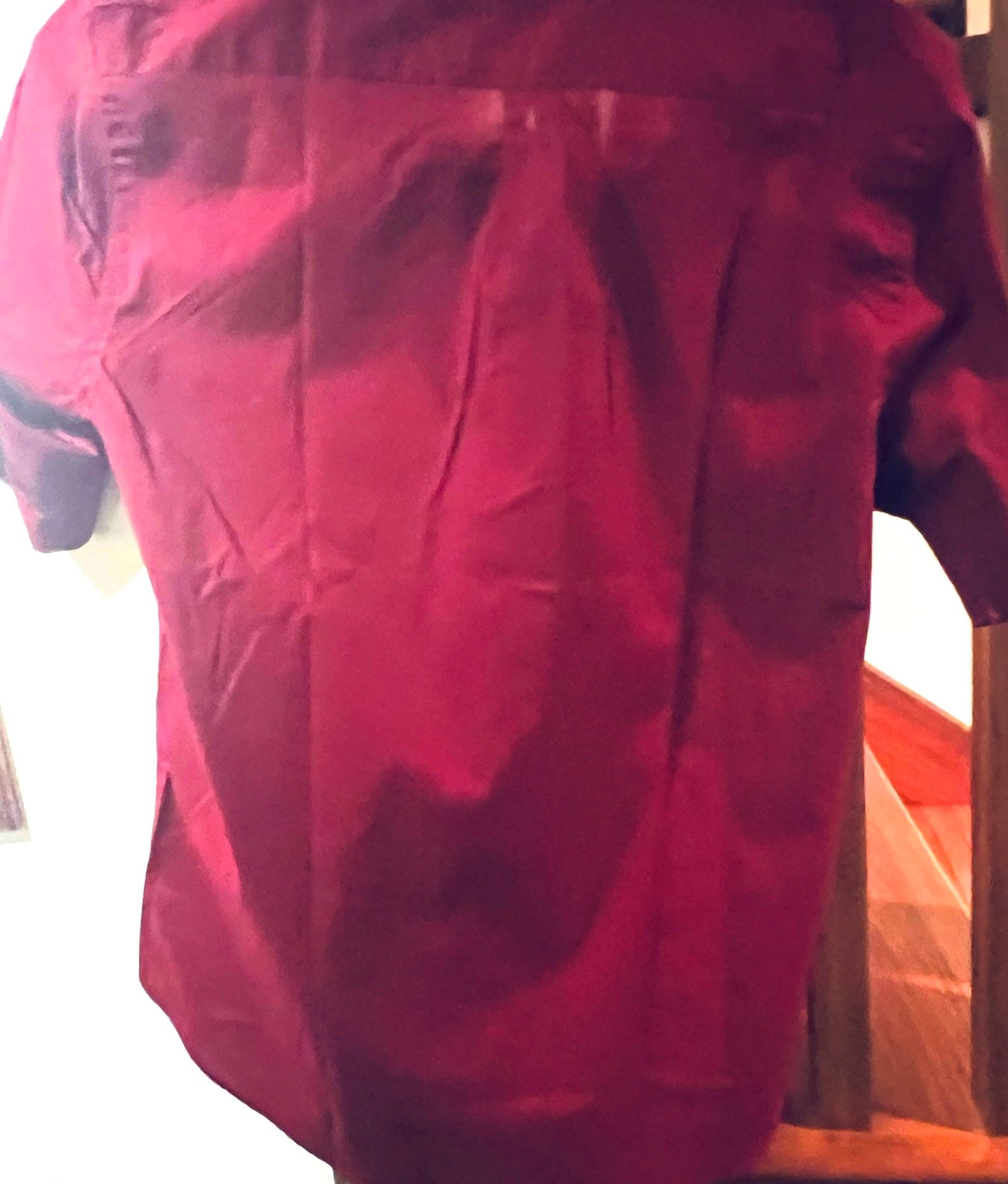 Men's Short Sleeve Red Button-Up Shirt 4