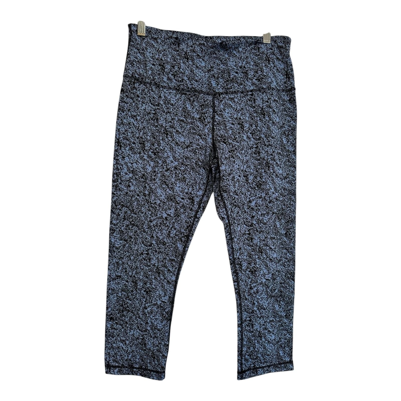 Kirkland Signature Womens LG Blue Capri Yoga Leggings with High-Rise Waistband 2