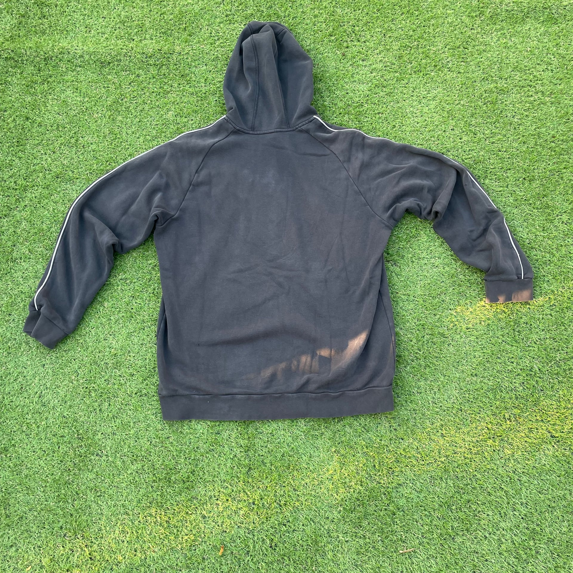 Adidas black windbreaker jacket with white strip on sleeves 2
