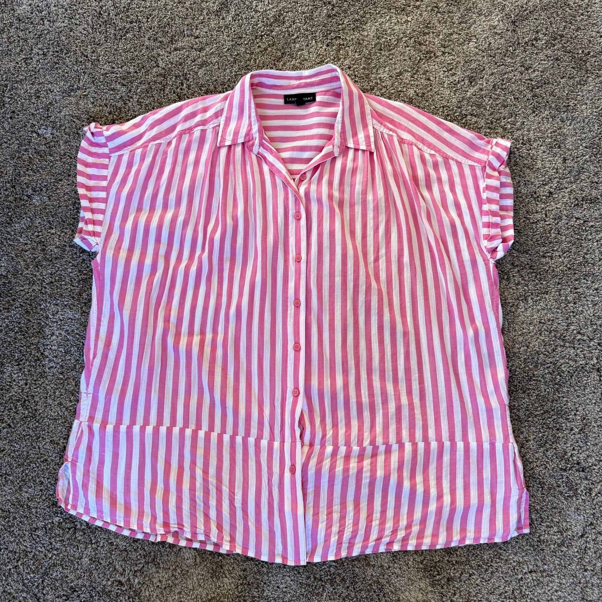 Lane Bryant Short Sleeve Tie Hem Button Down Size 16 2