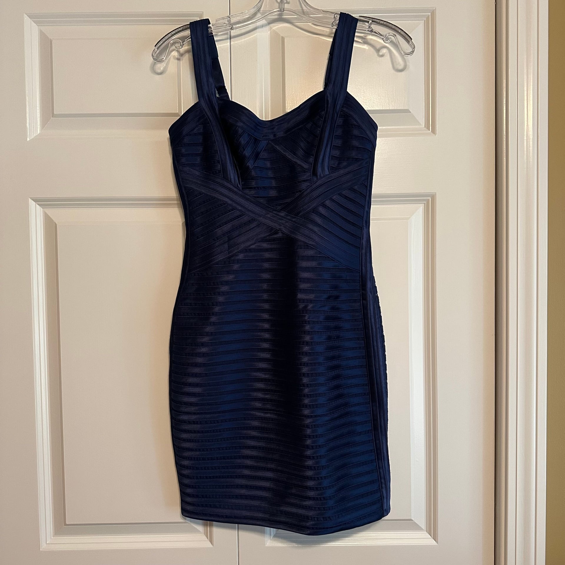 Womens SZ 2 Navy Cocktail Mini Dress BCBG Maxazria Adj Straps Back Zipper 2