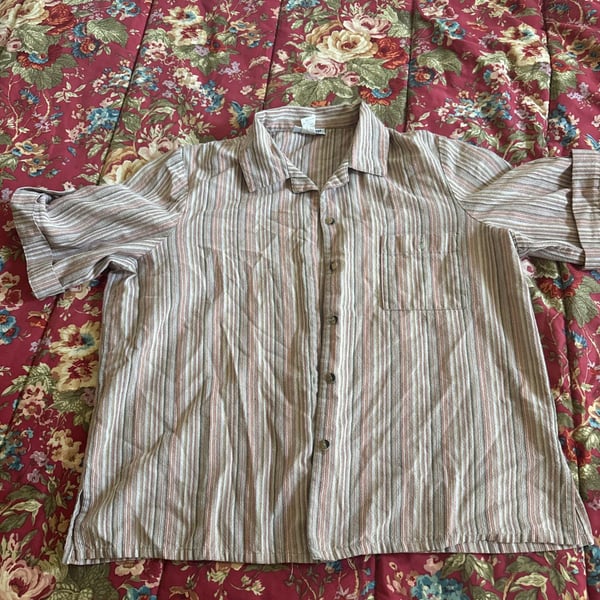 Blair Button Up Pocket Shirt Medium Womens Size M Short Sleeve Regular Fit Top